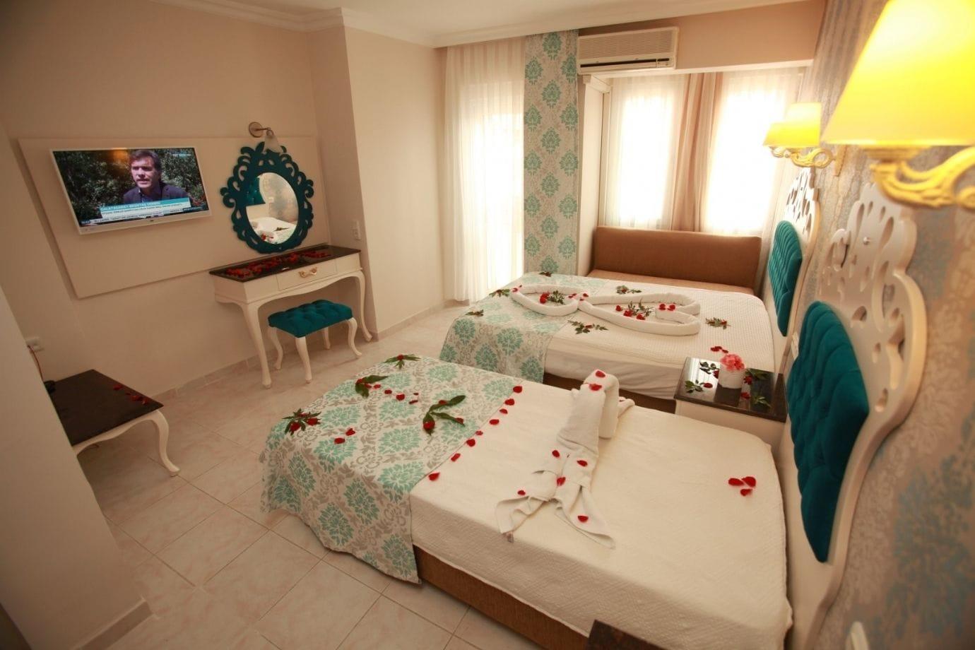 Turk Hotel Олудениз Екстериор снимка
