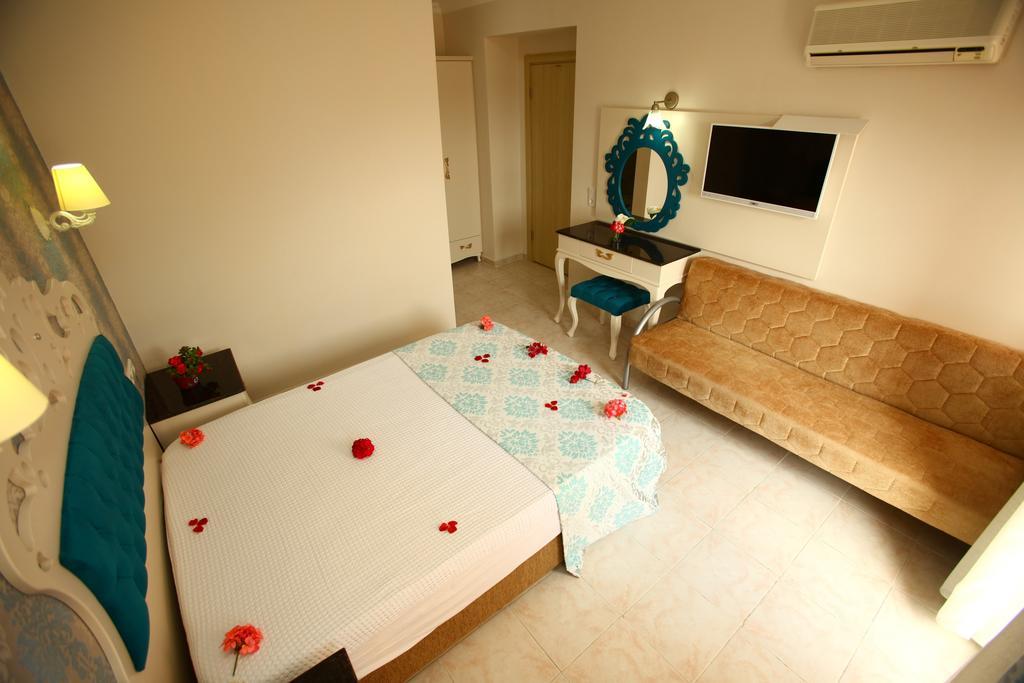 Turk Hotel Олудениз Стая снимка